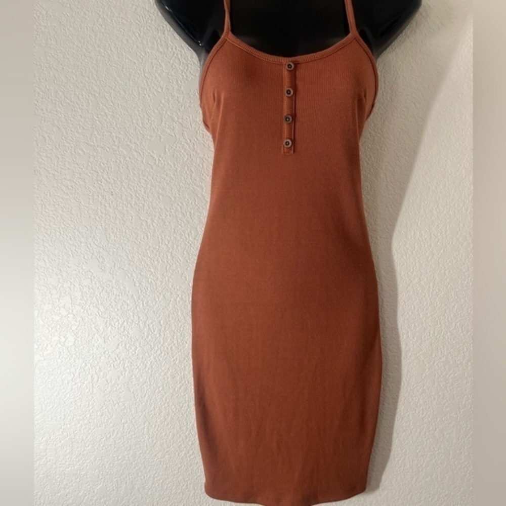 Active USA Rust Brown Ribbed Midi Dress with Button Front